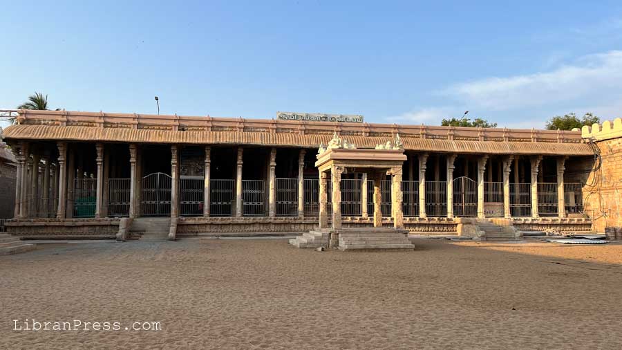 1000 Pillars Srirangam Temple