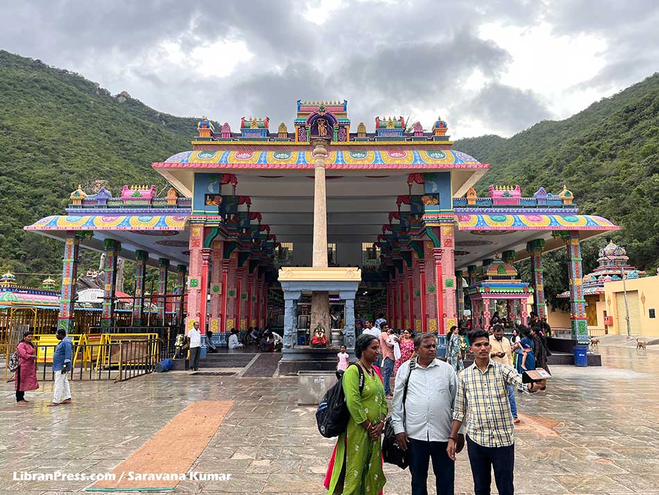 Devotees at Marudhamalai Temple